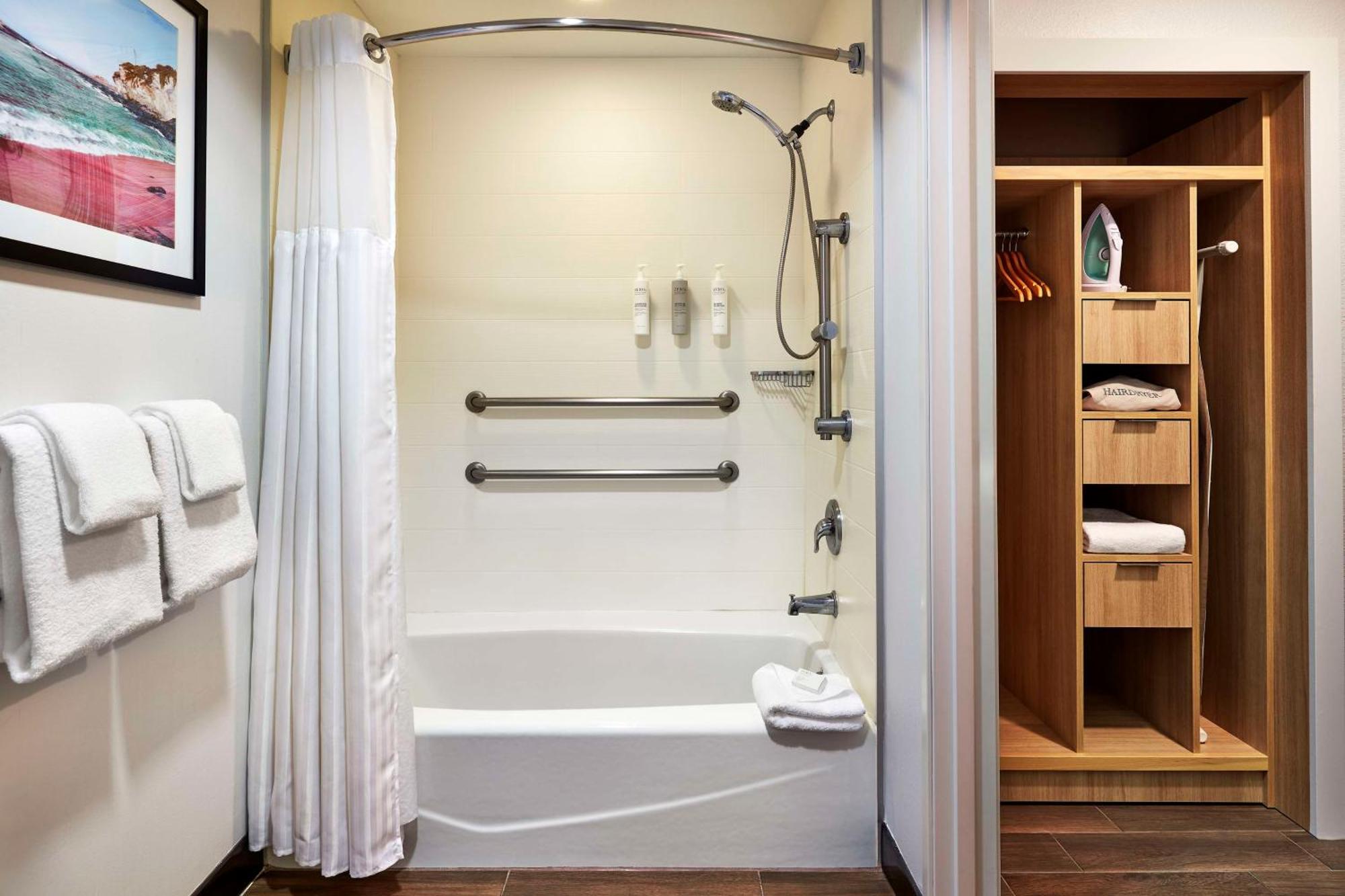 Hilton Garden Inn San Luis Obispo/Писмо Бич Экстерьер фото